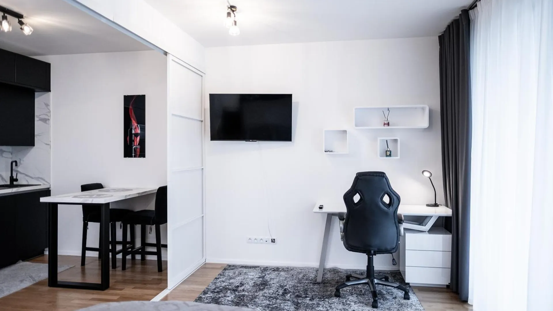 Luxury City Centre Apartment Prague